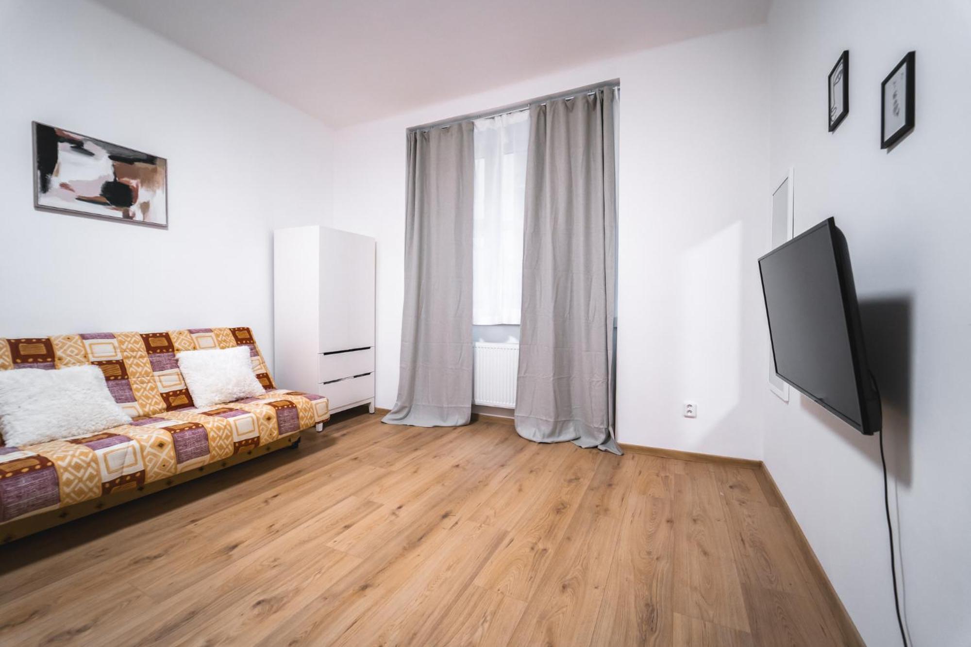 Swanky Retreat Praag
